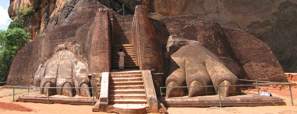 Sigiriya_InternationalBackpacking