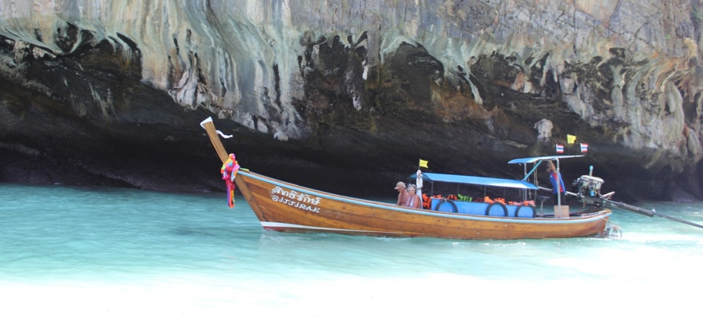 Longtail boat-Thailand-cropped