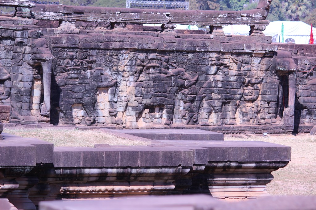 Elephant-terrace-Angkor Thom-Siem Reap